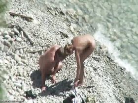 Эротические забавы пары подростков