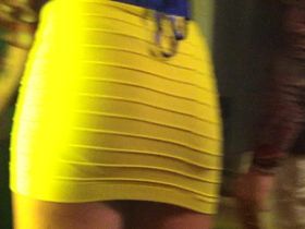 Подруга засняла на камеру одну классную попку телки на вечеринке